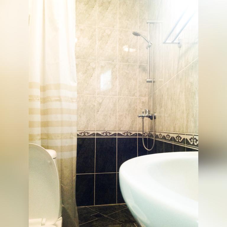 Lelis Guest House سينغناغي المظهر الخارجي الصورة